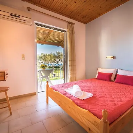 Jimmy'S Sea View Studios Planos  Room photo
