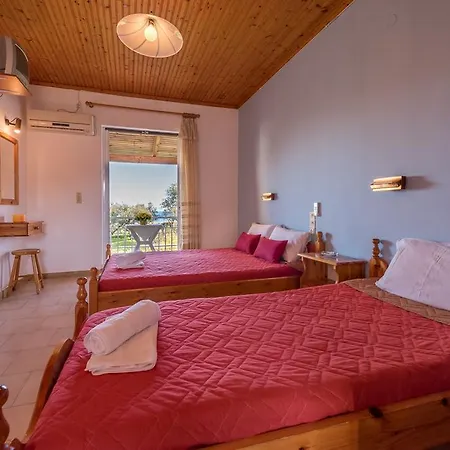 Jimmy'S Sea View Studios Planos  Room photo
